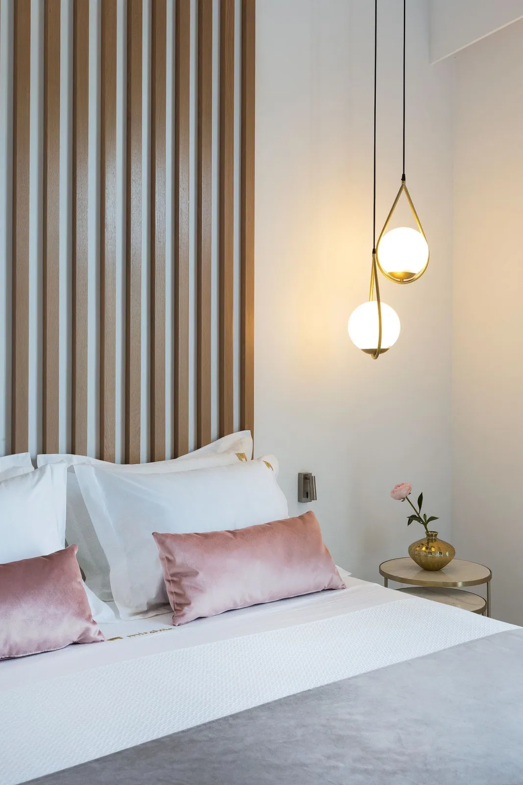 Duplex suite with spa bath (Morganite) | 33m2