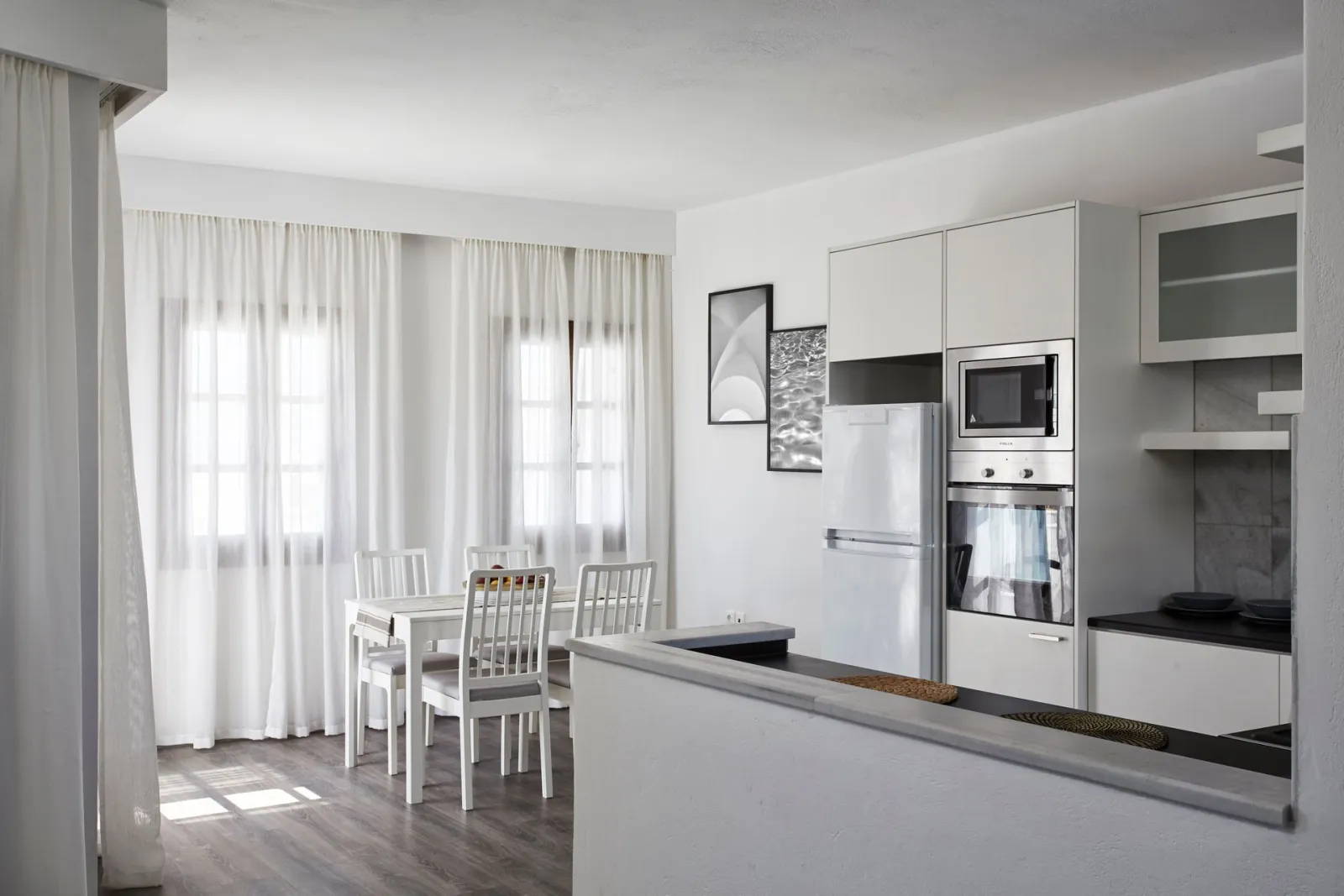 Sunrise  Sea View Residence