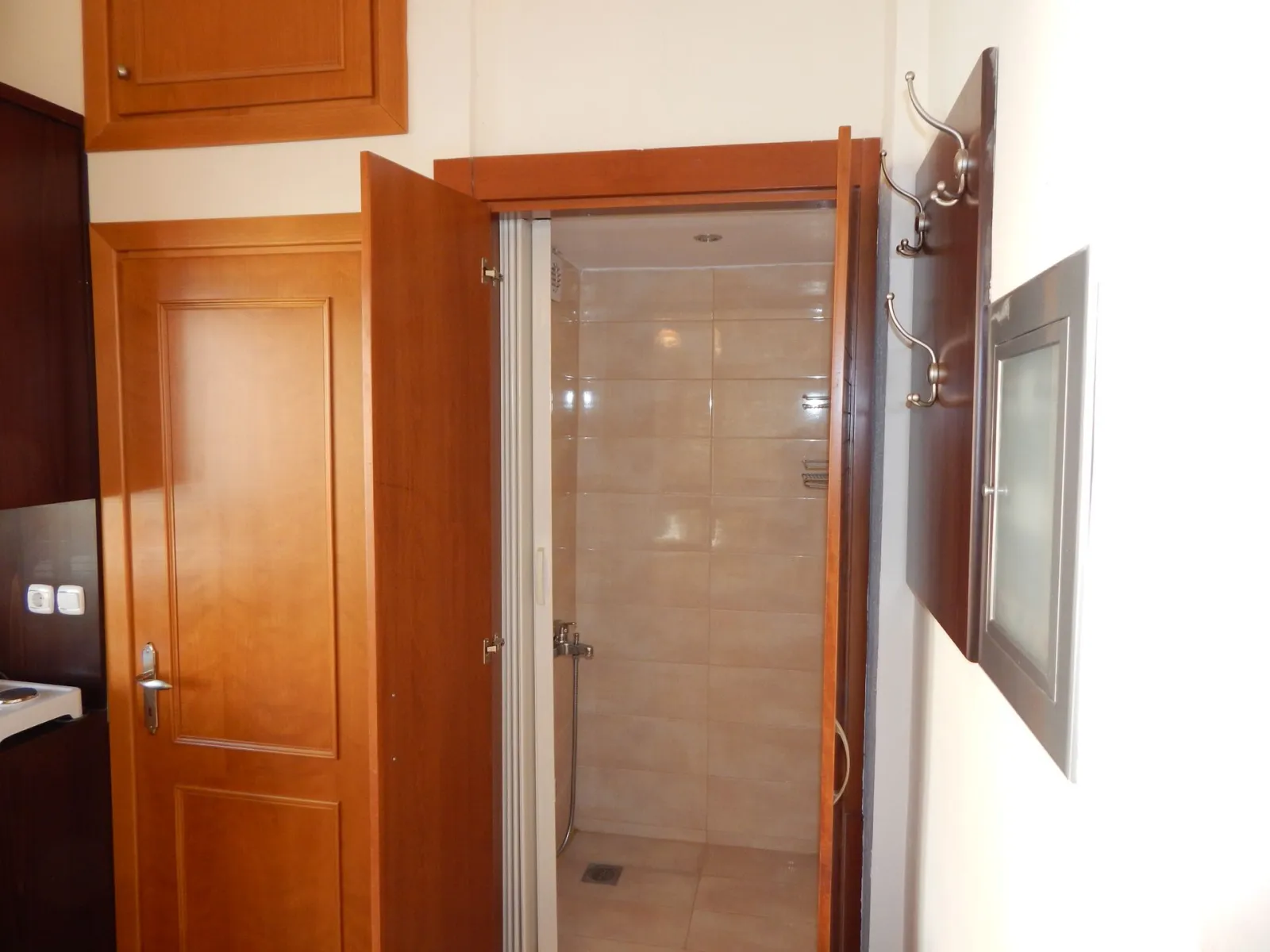 No3 - Studio with Balcony