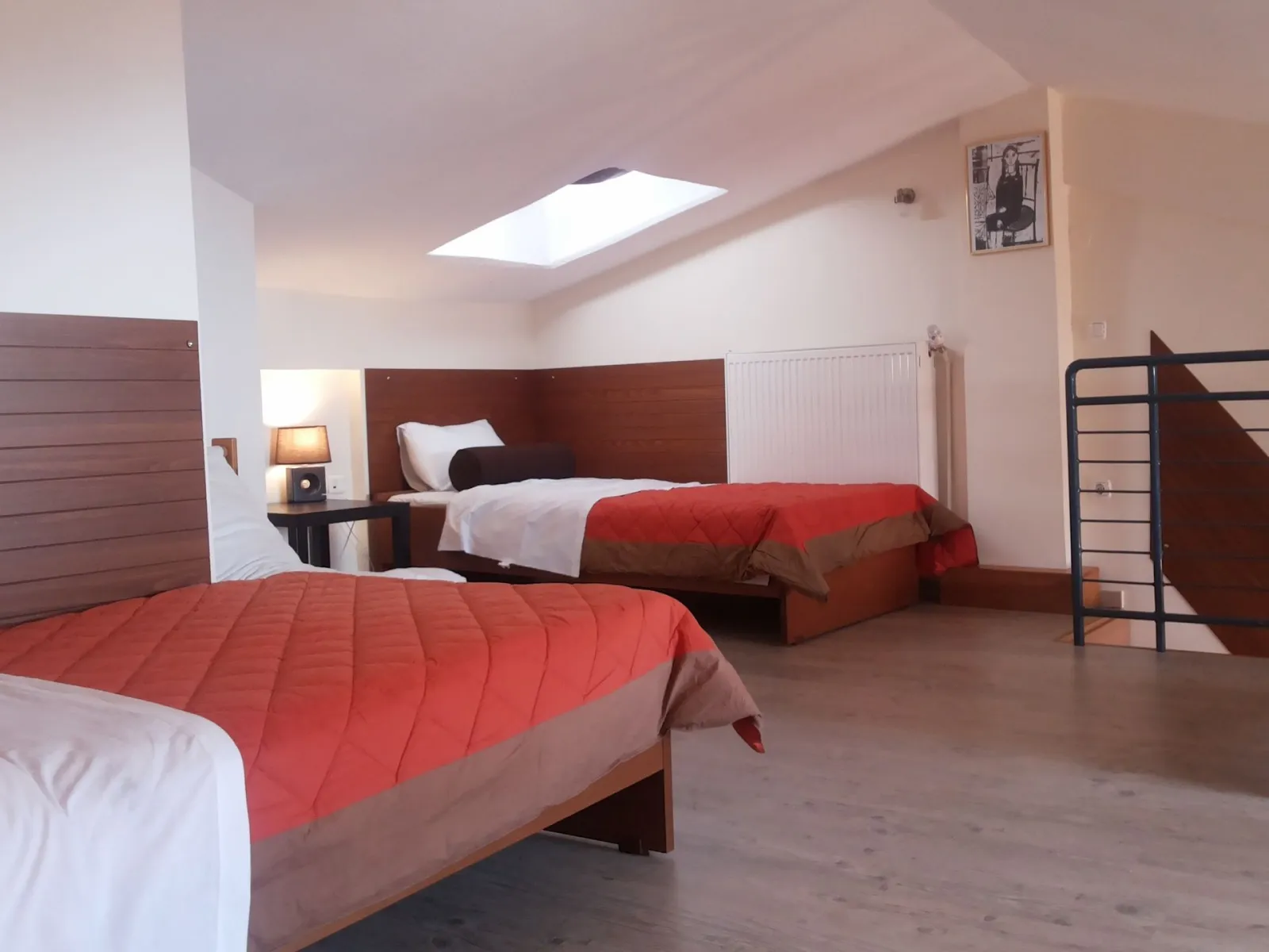 No4 - Studio with Sea View - Split Level