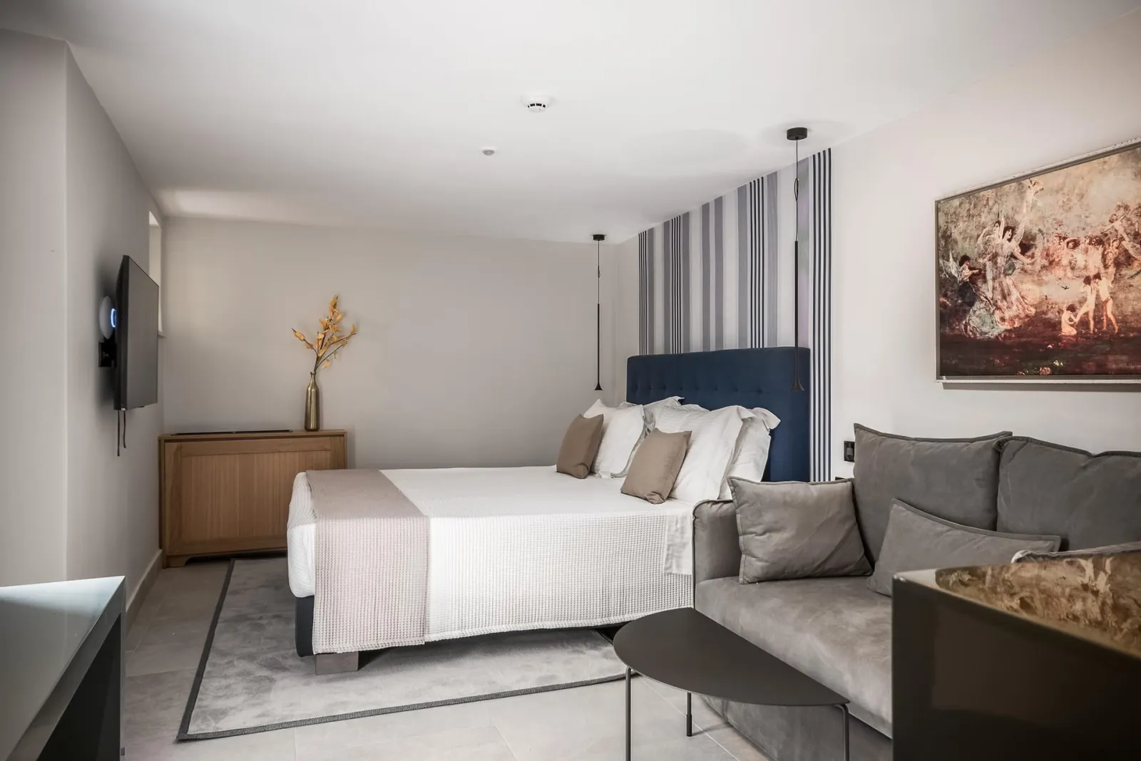 Junior Suite with patio