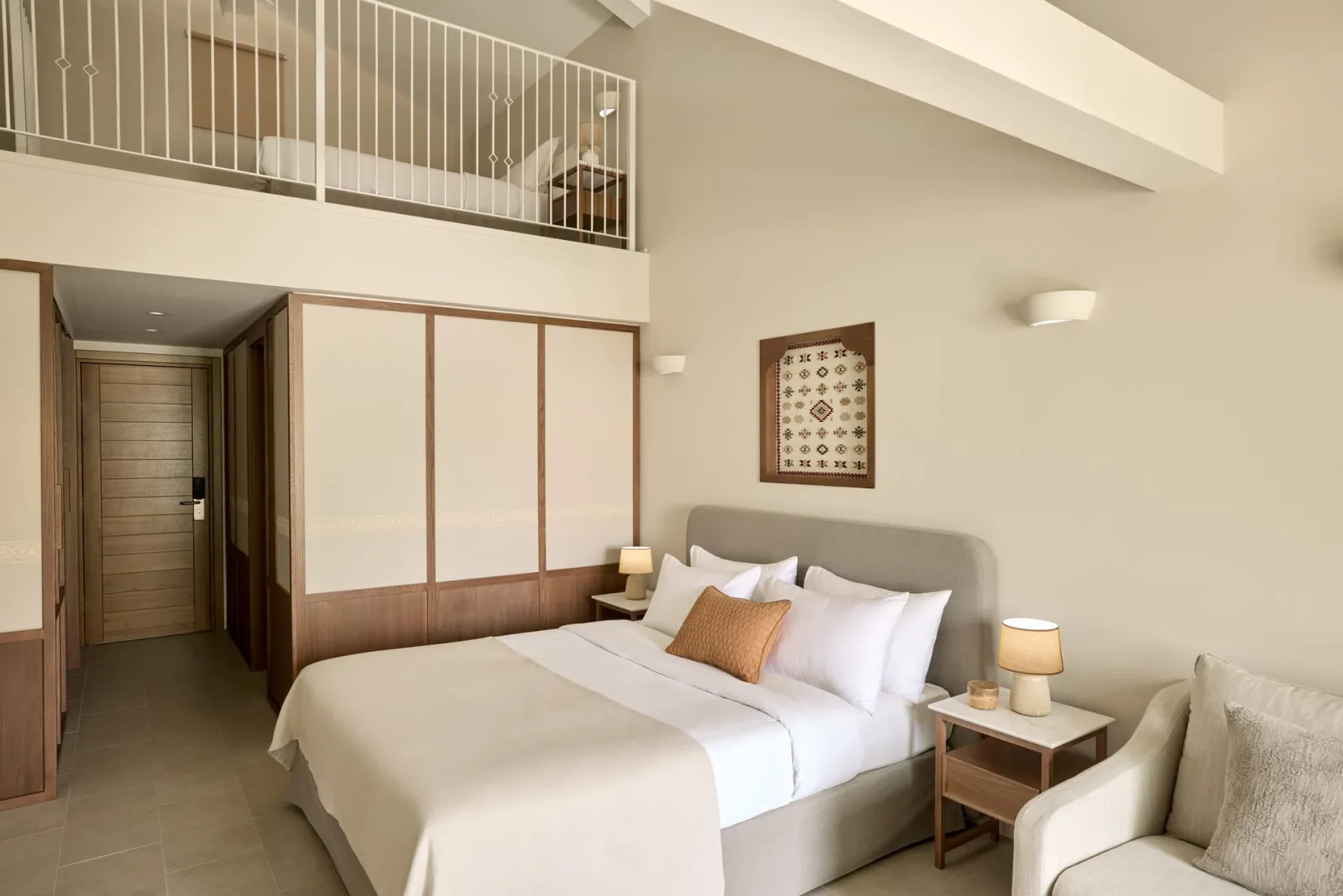 Eden Suite with Attic (Annex Building)