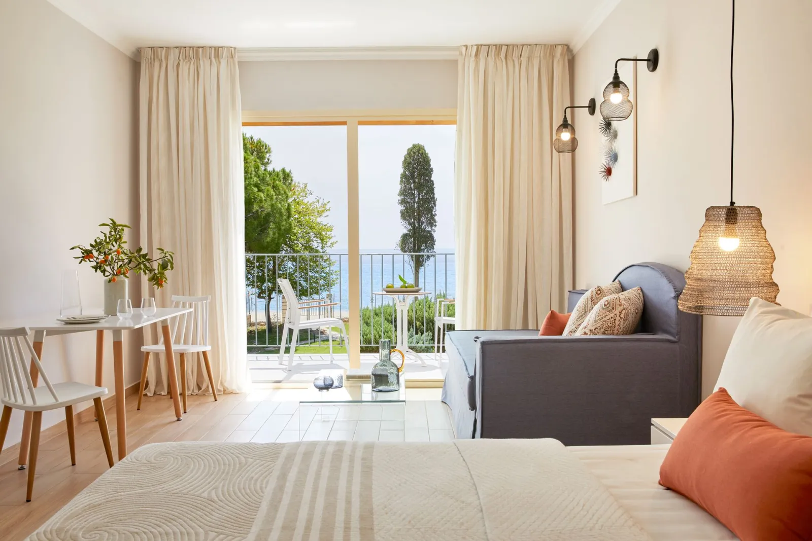 Horizon Suite with Sea View and Kitchenette