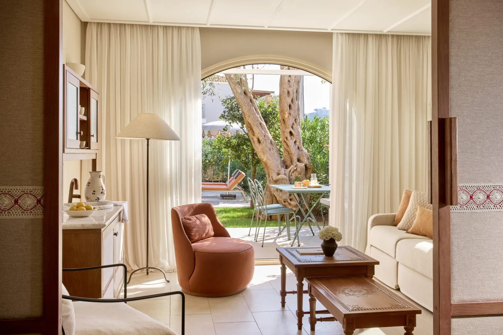 Aura Suite with Private Pool (Annex Building)