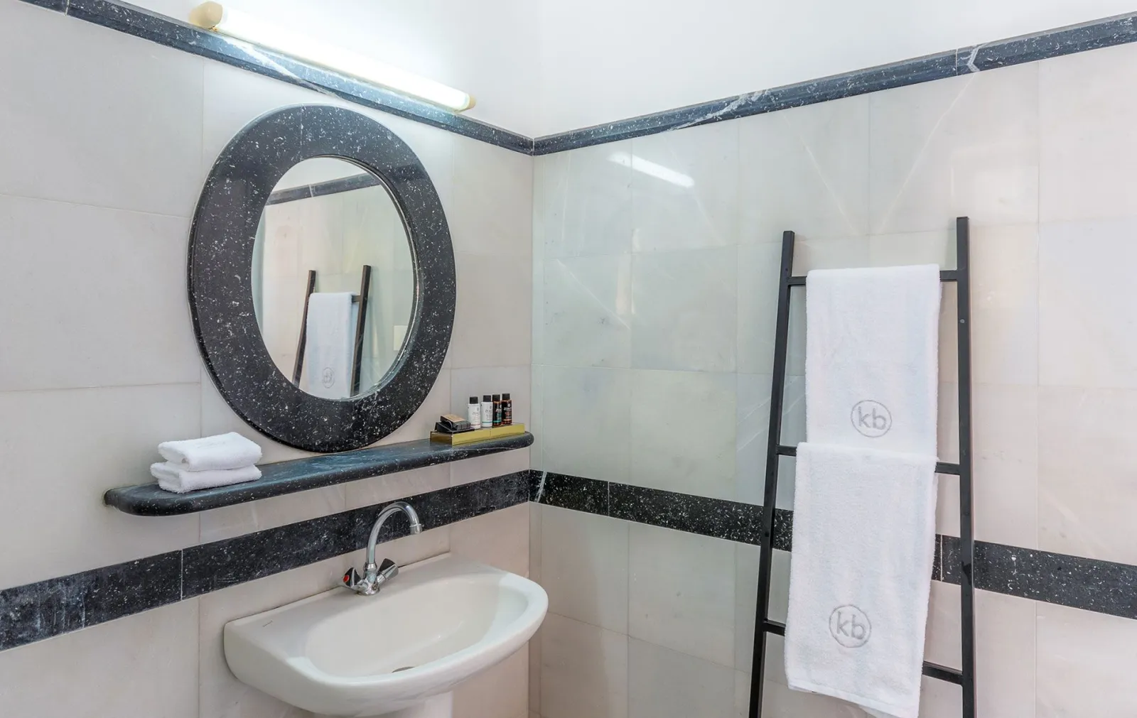 Signature Room