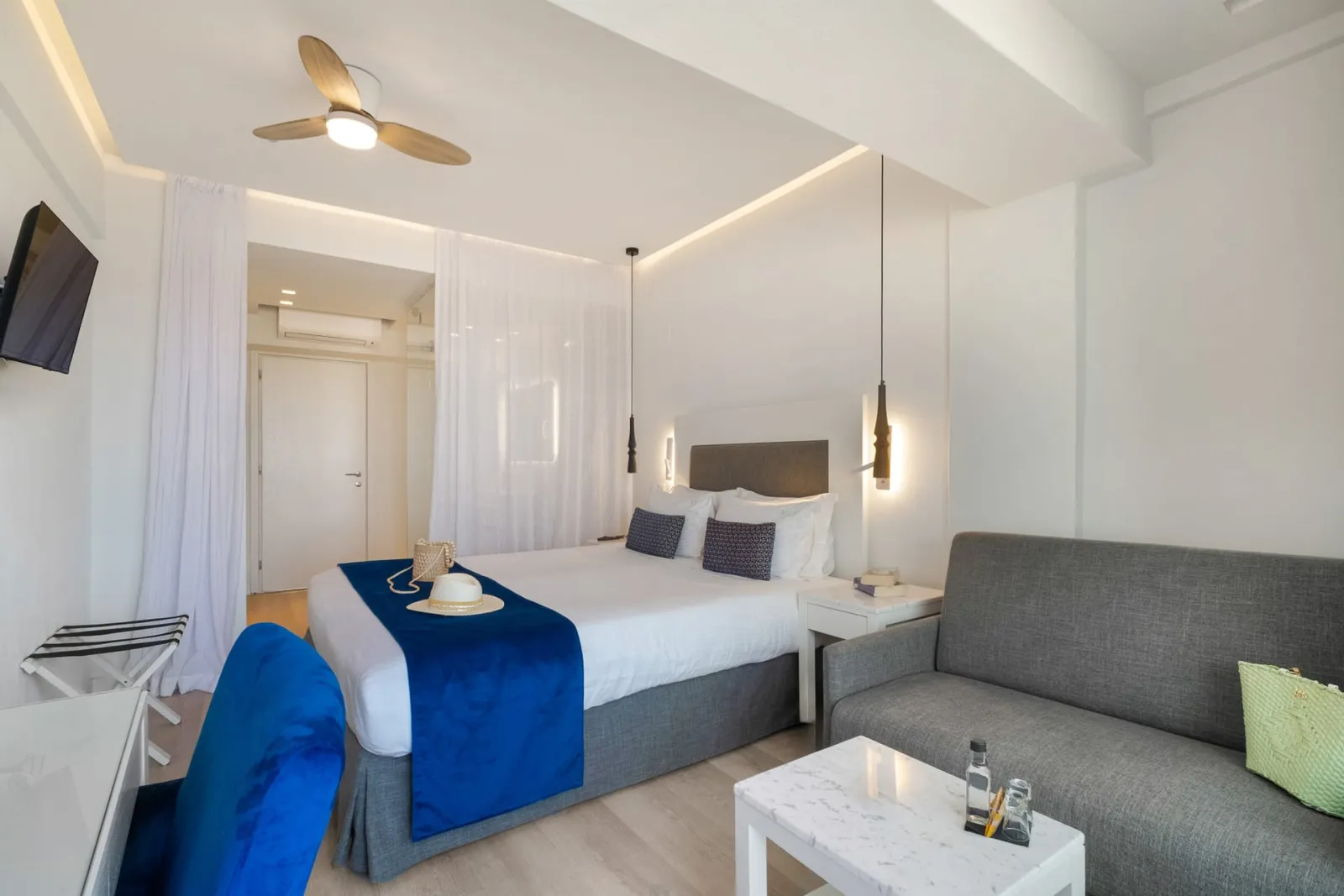 Classic Double Room