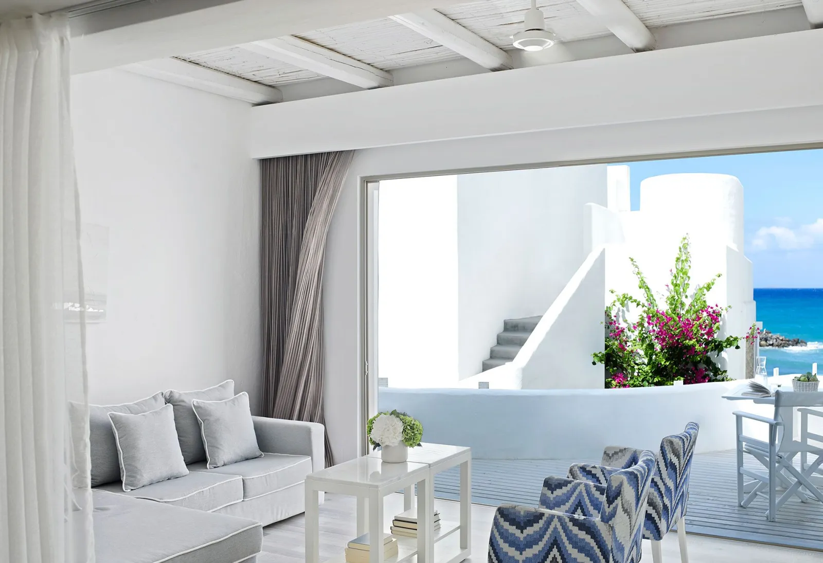 2 Bedroom Suite Partial Sea View with Beach Cabana