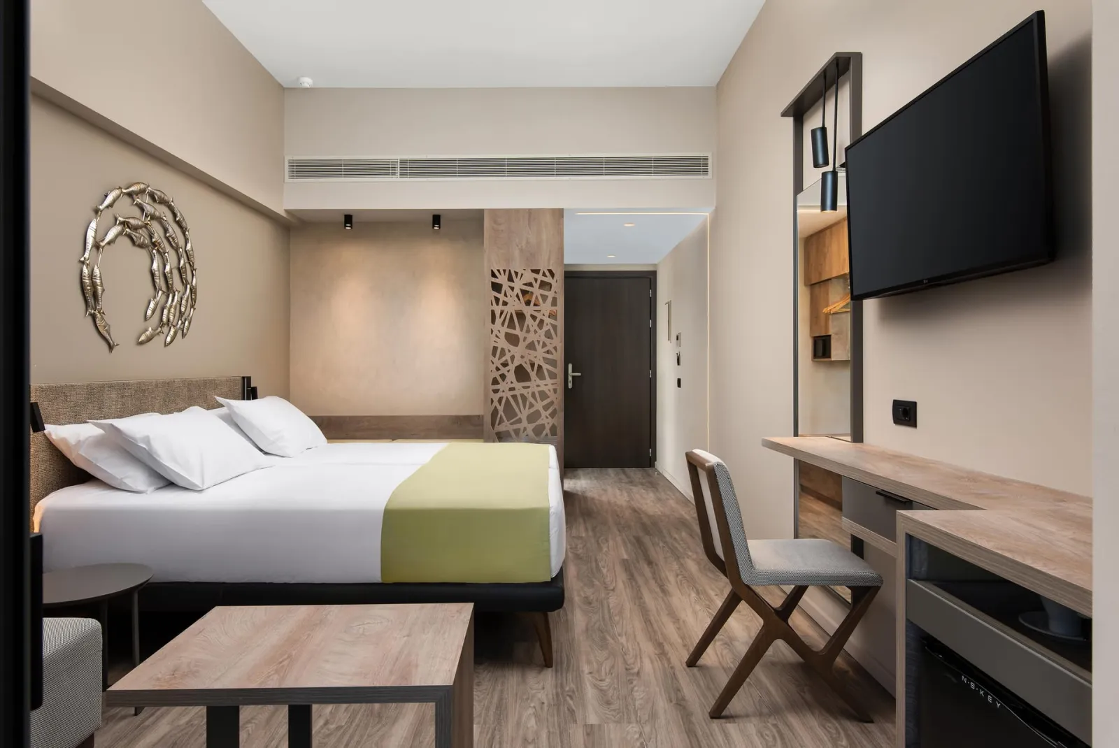 Deluxe Room with Pool View