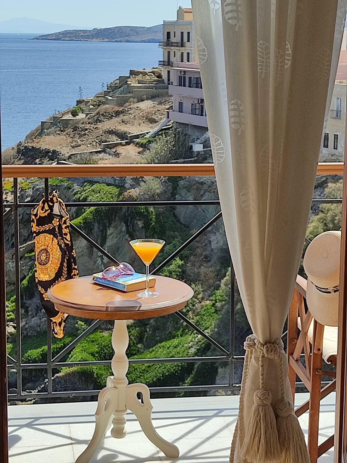 Celadon King Suite sea view with Balcony