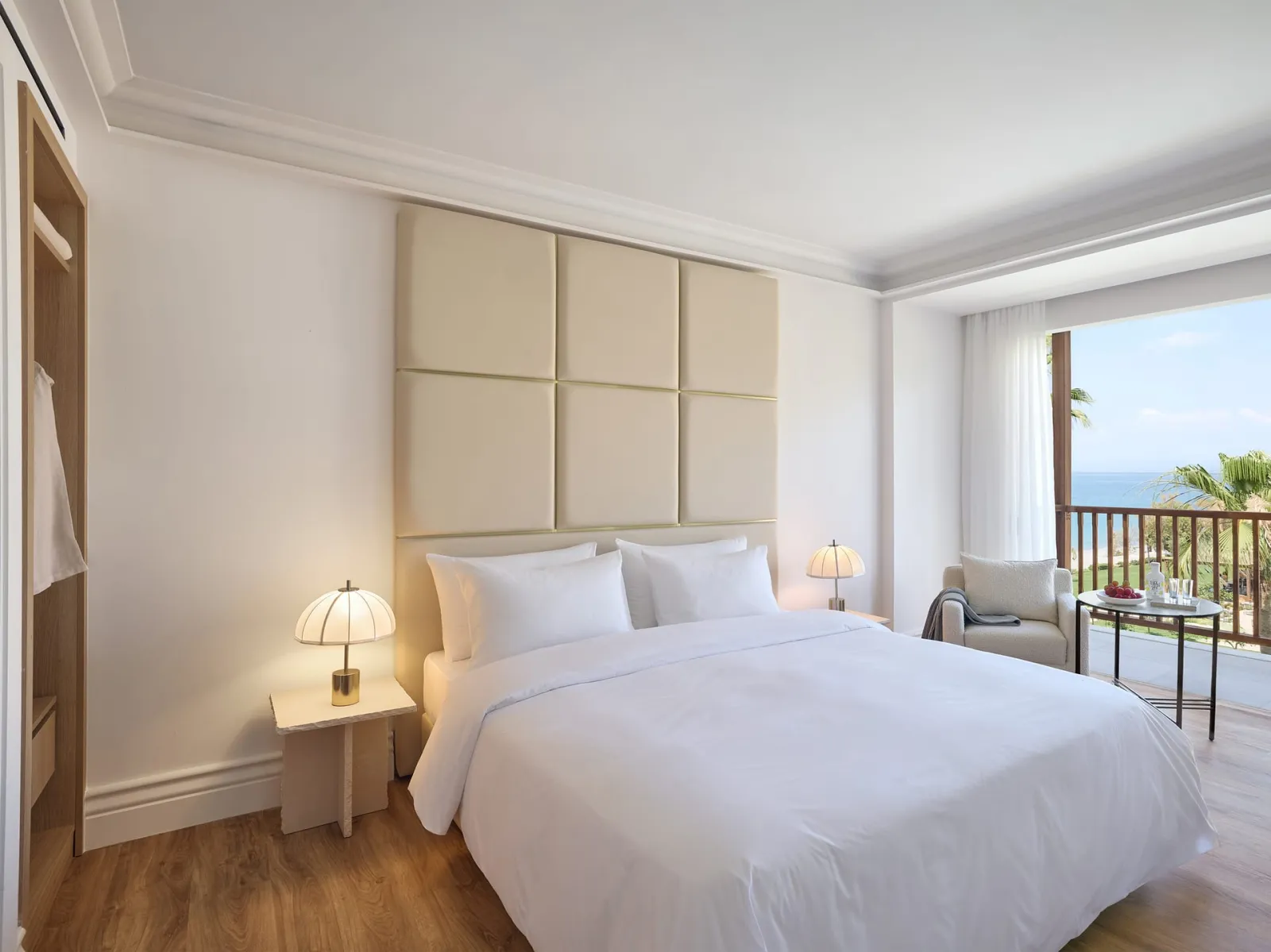 Deluxe Family Suite