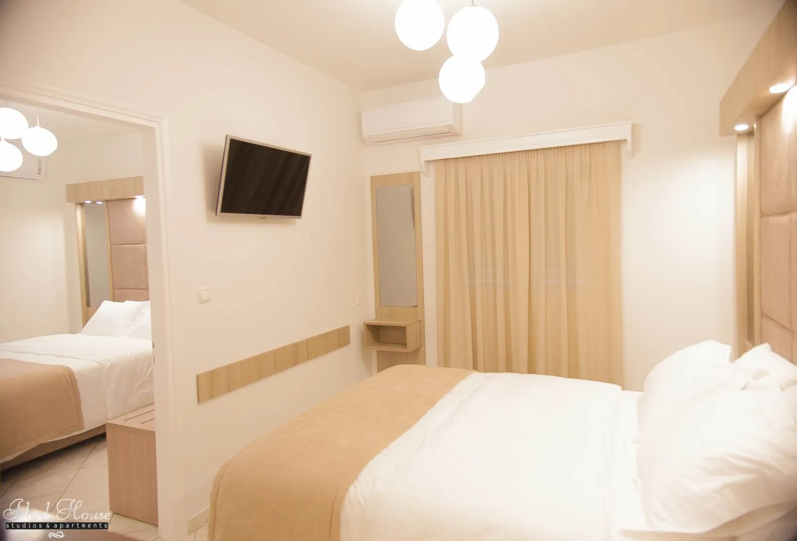 Superior Two Bedroom Apartment