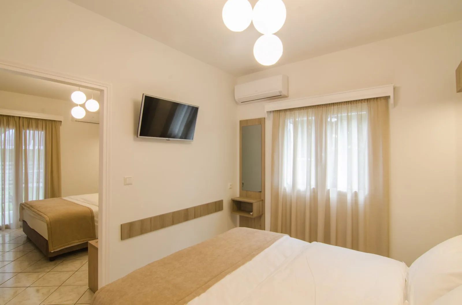 Superior Two Bedroom Apartment