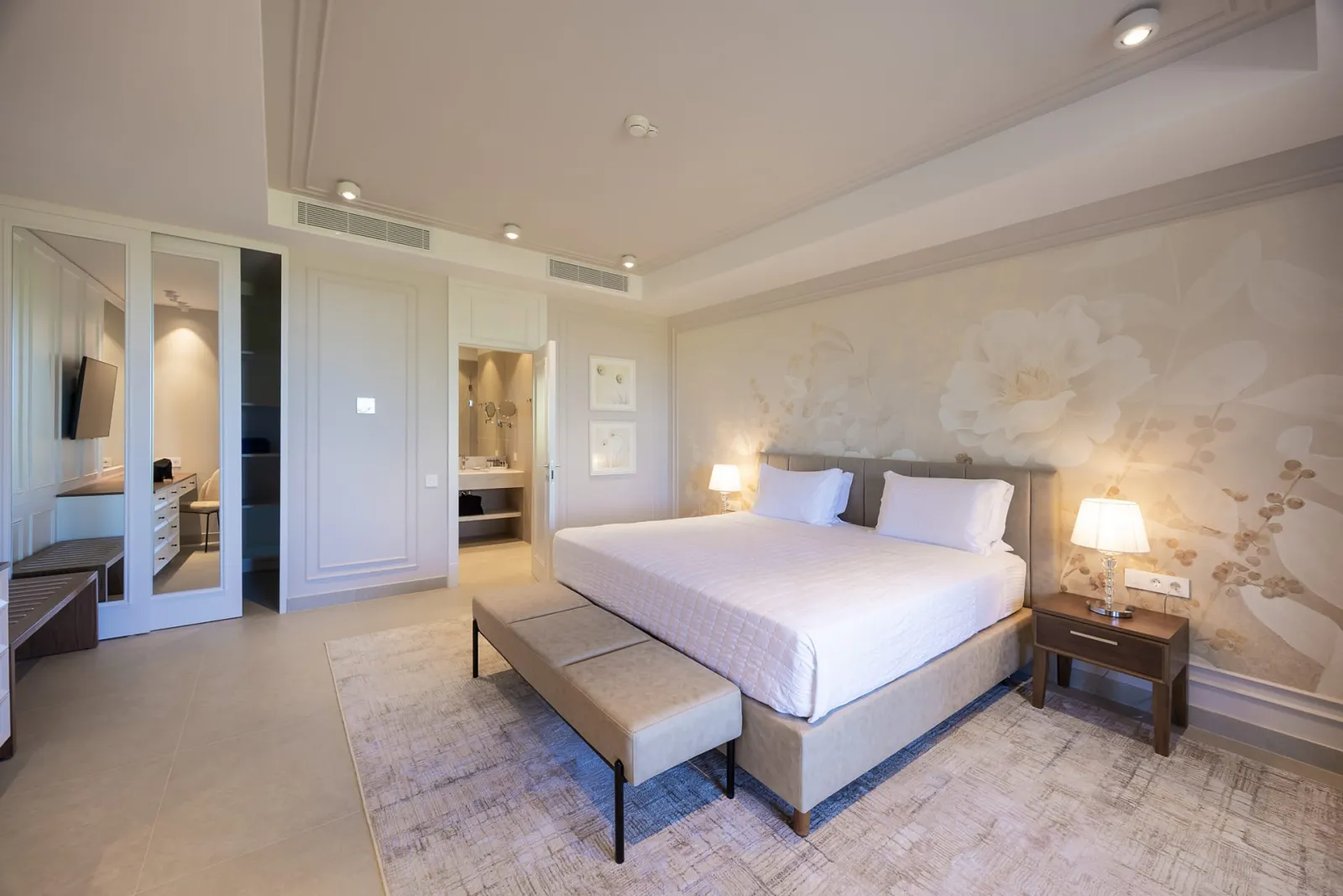 DIAMOND VILLA