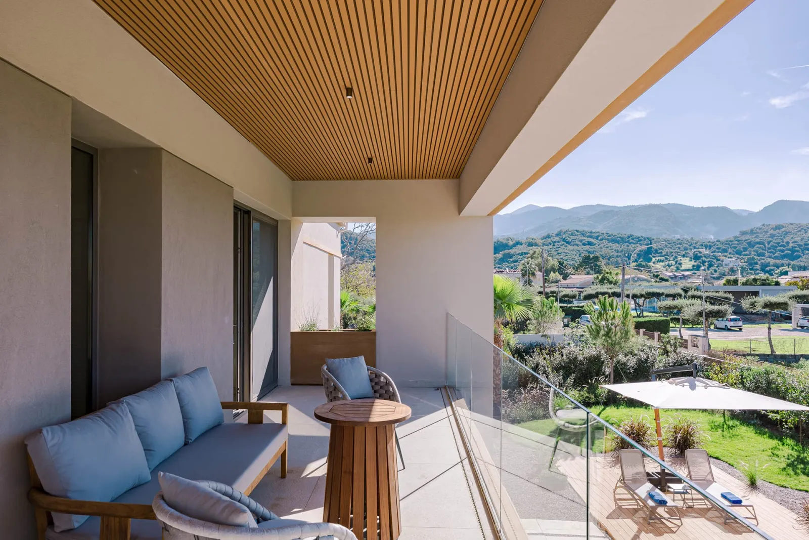 EMERALD VILLA