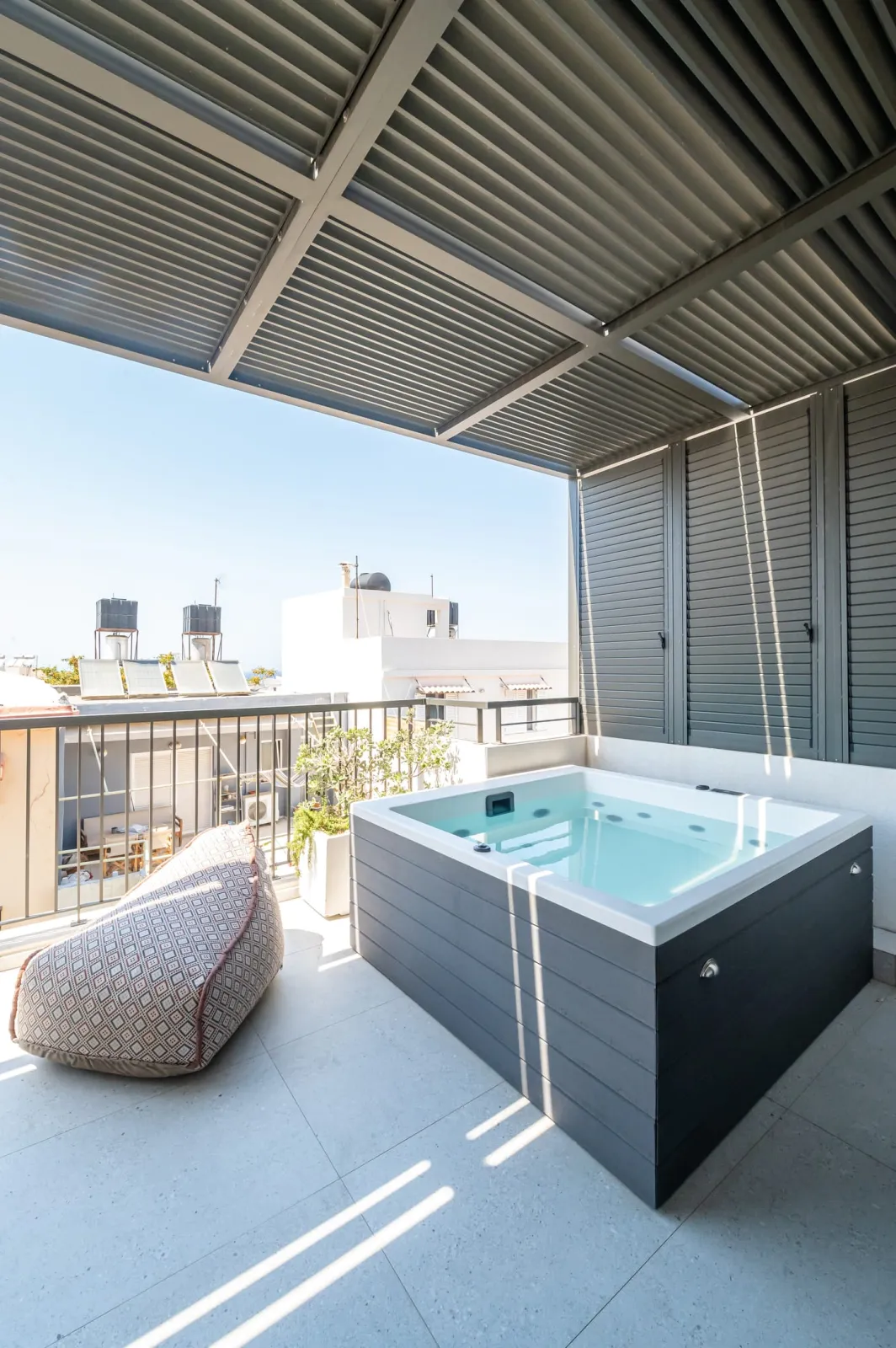 Junior Suite with Outdoor Jetted Tub
