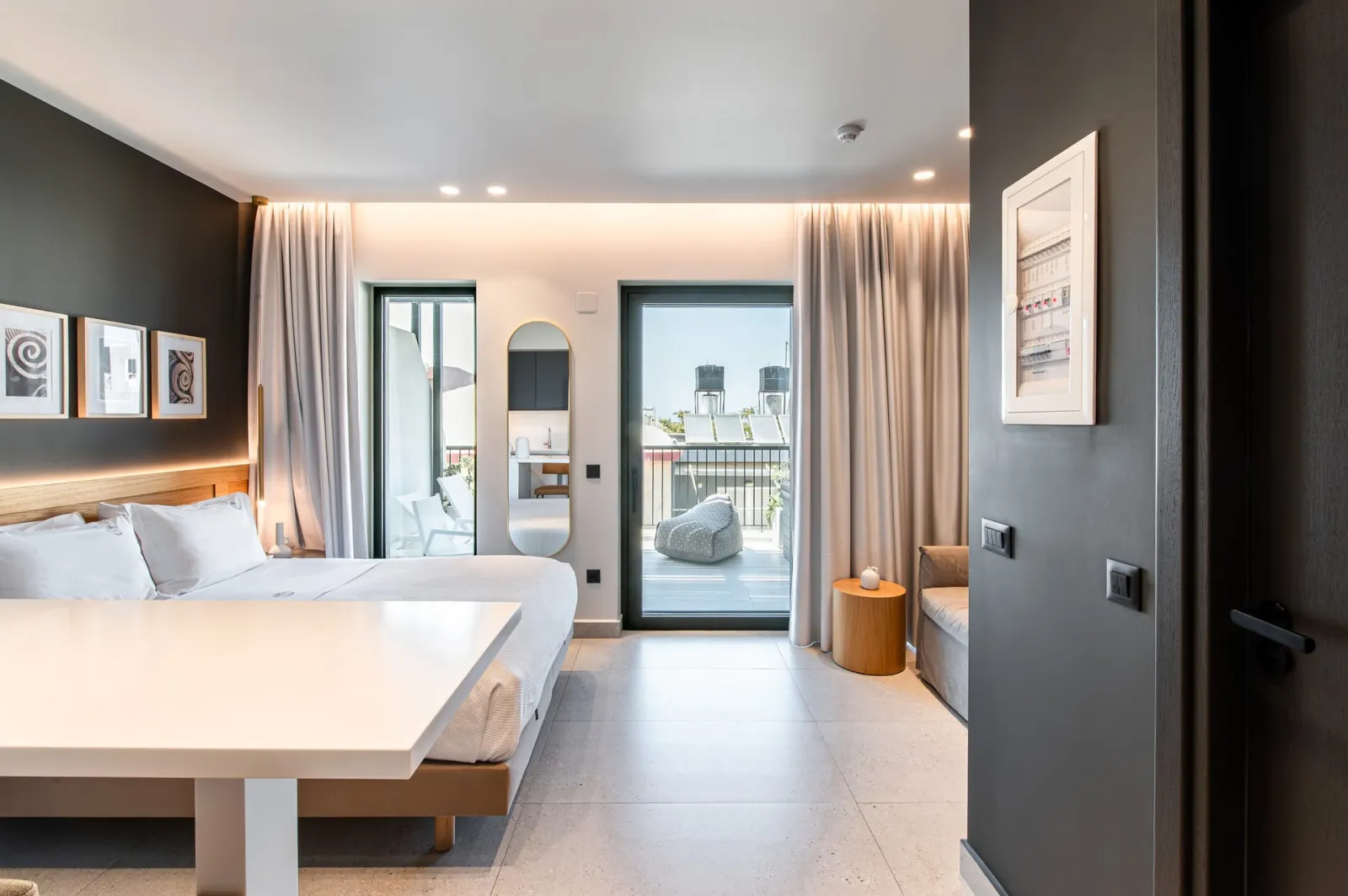 Junior Suite with Outdoor Jetted Tub