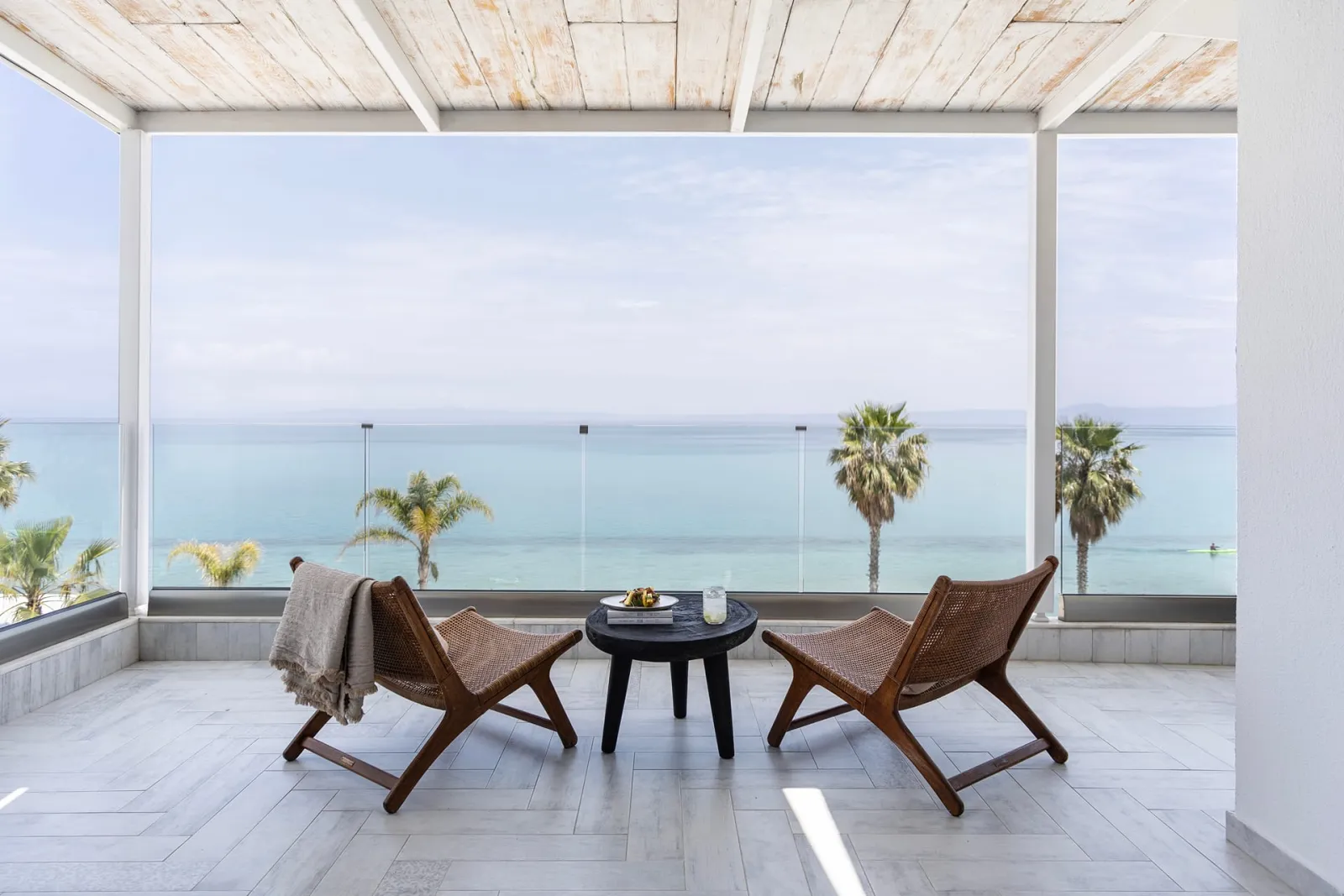 2 Level Suite Sea View | Outdoor Jacuzzi