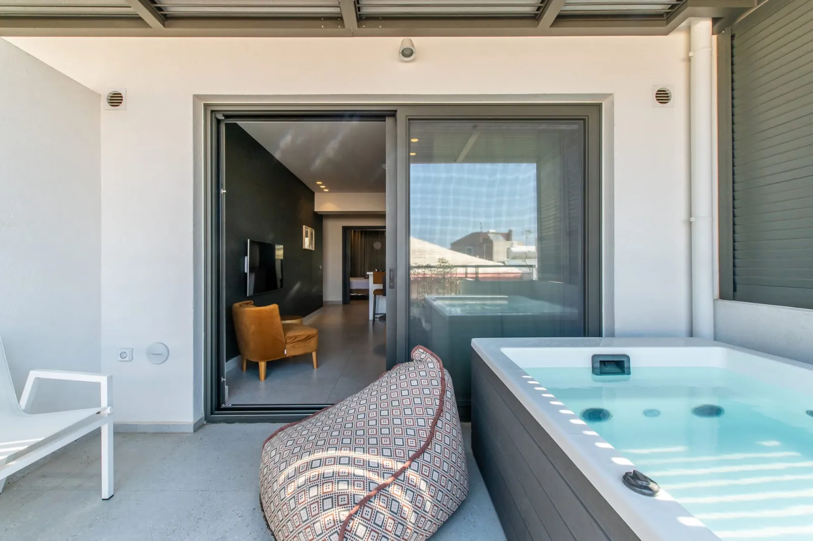 Superior Suite with Outdoor Jetted Tub