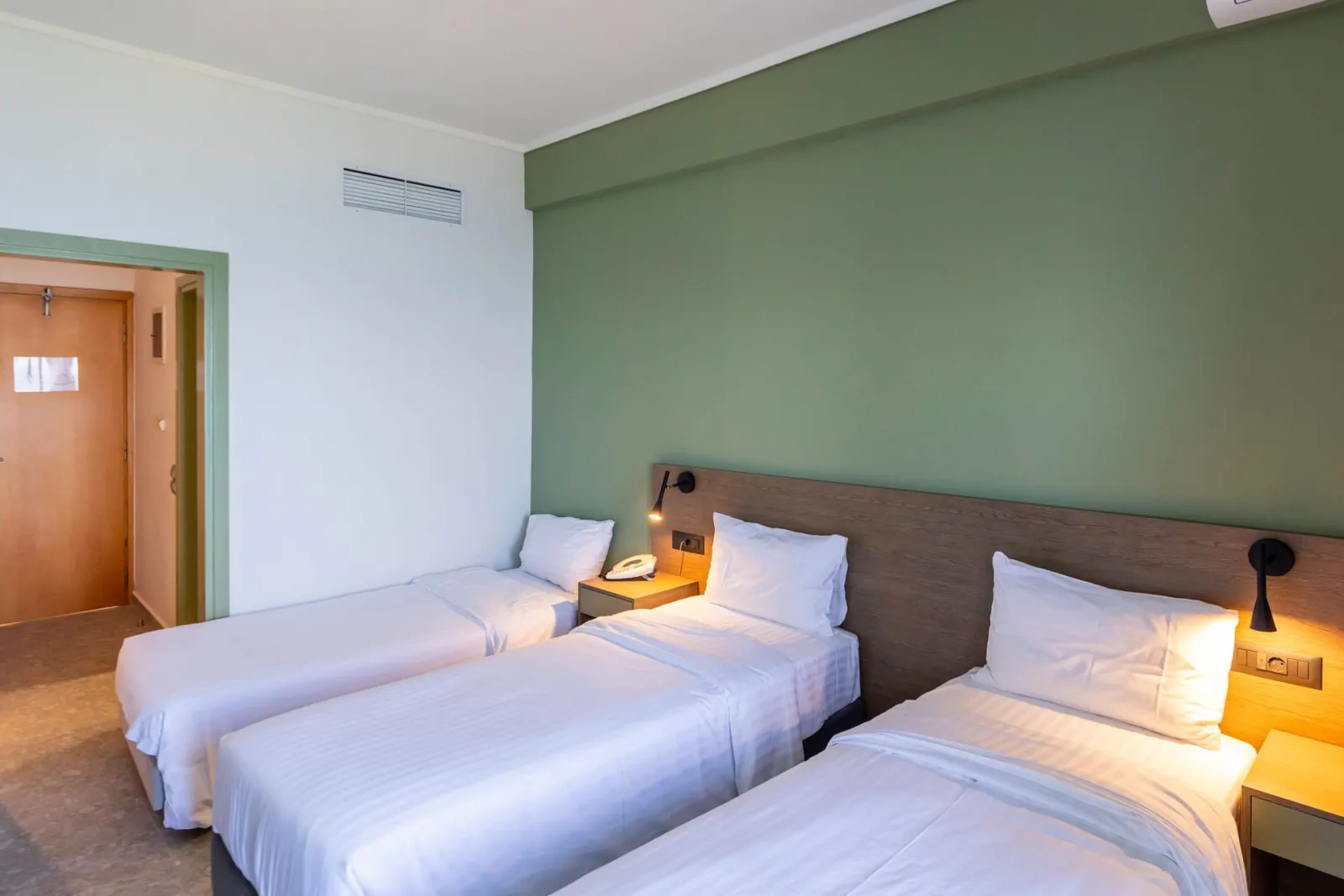 Triple Room with Sea View