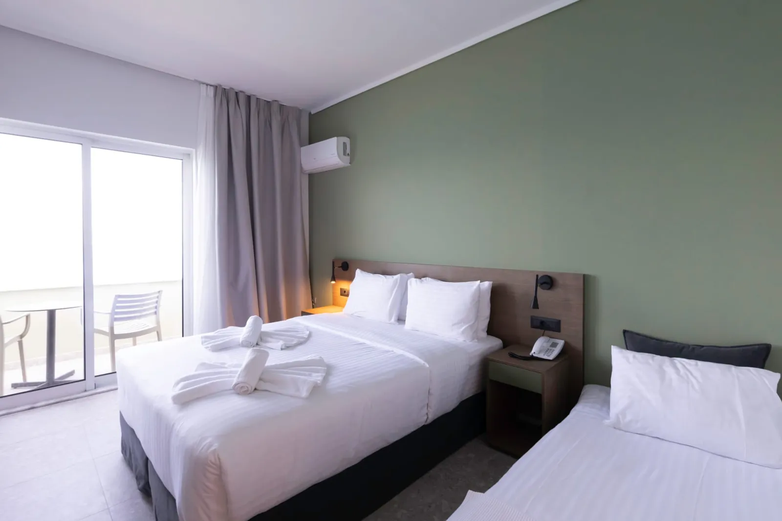 Triple Room with Sea View