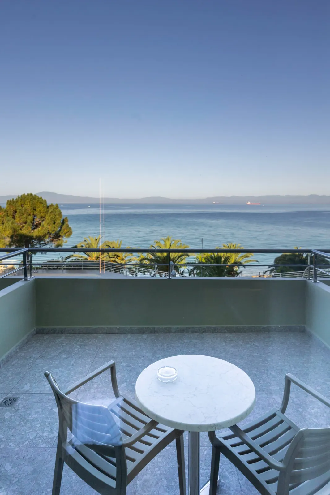Triple Room with Sea View