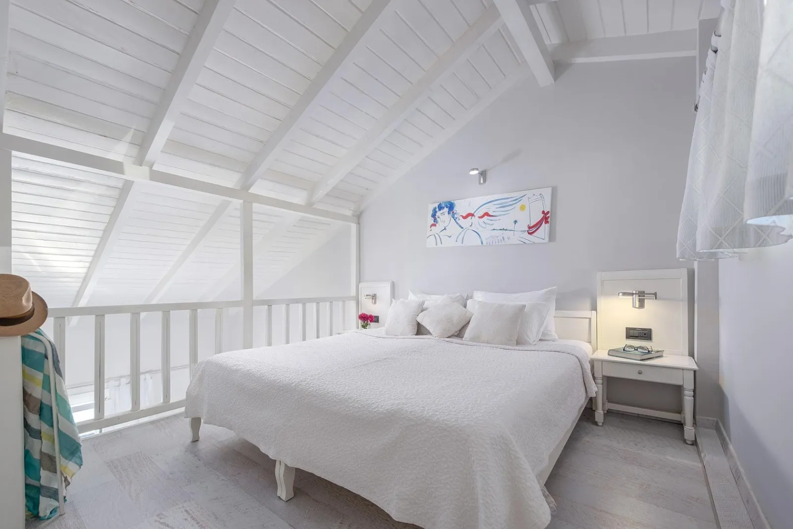 Side Sea View Maisonette 28m²