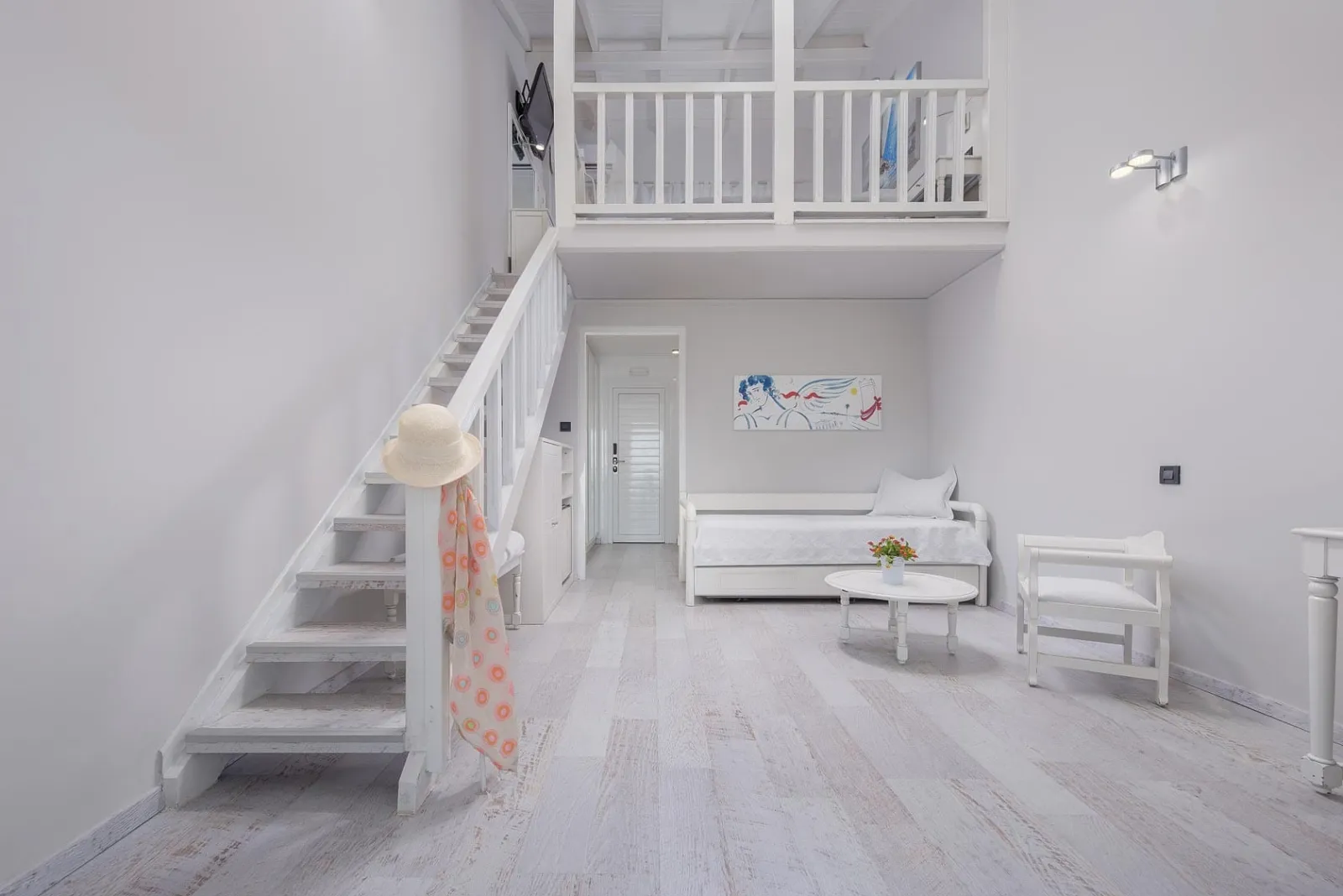 Side Sea View Maisonette 28m²