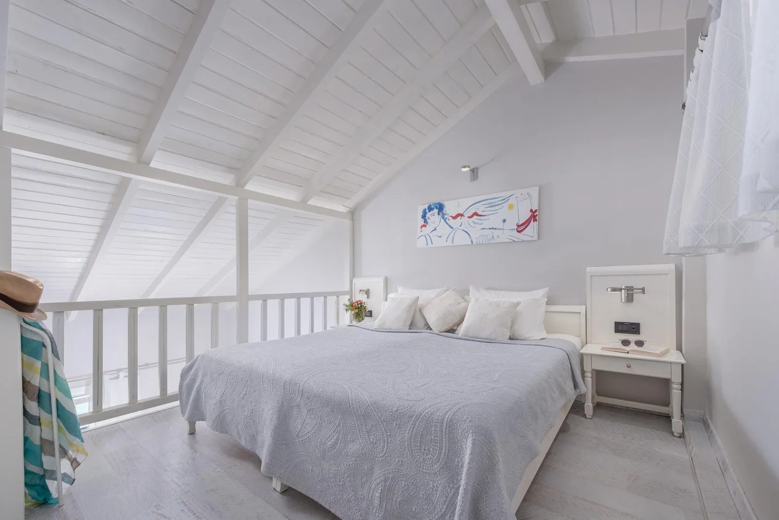 Sea View Maisonette  28m²