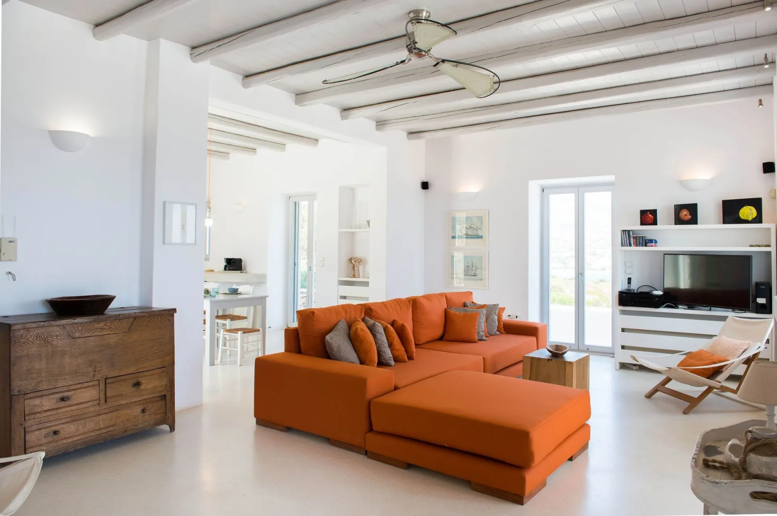 3 Bedroom Luxury Villa with Pool