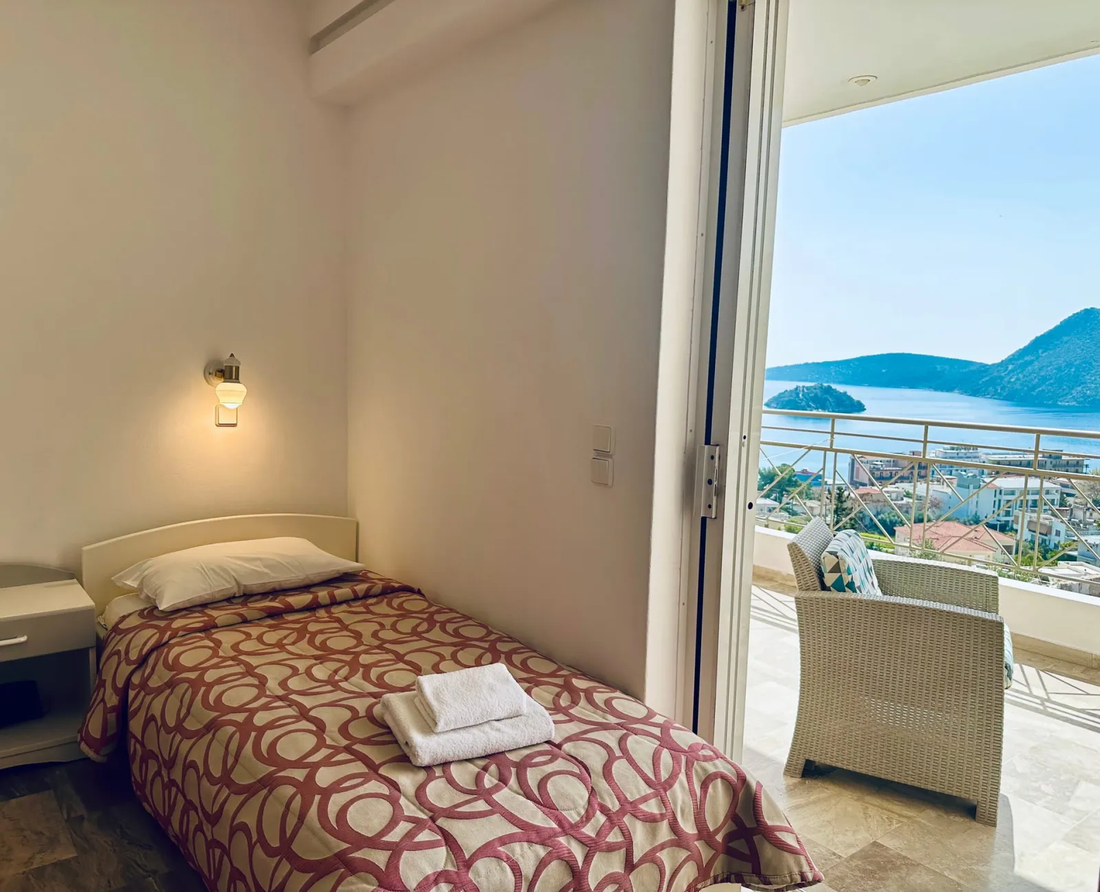 Triple Room Sea View