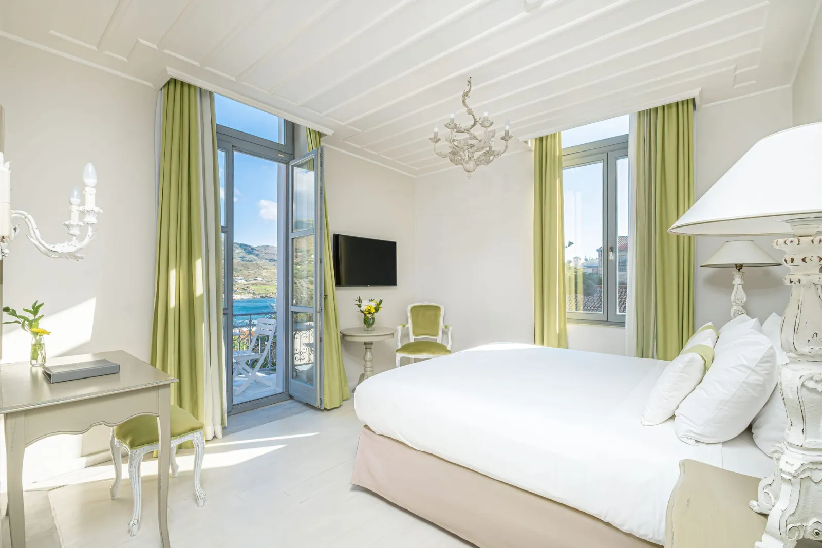 Deluxe Sea View Room