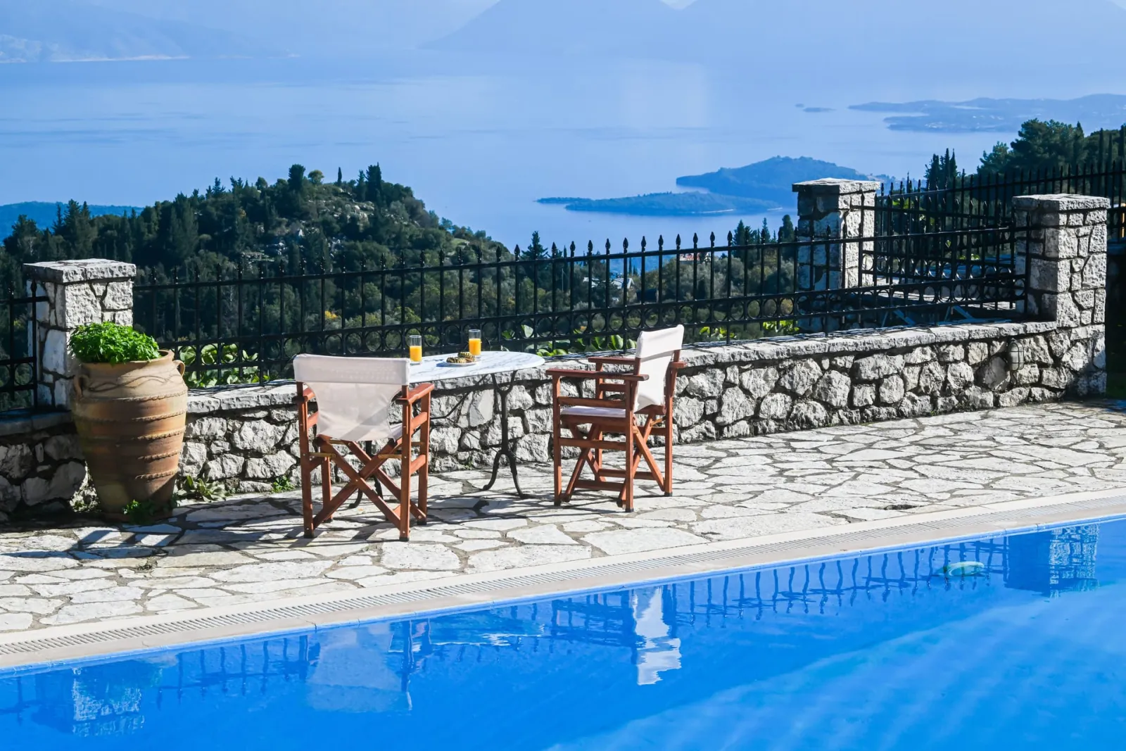 Executive Villa Madouri