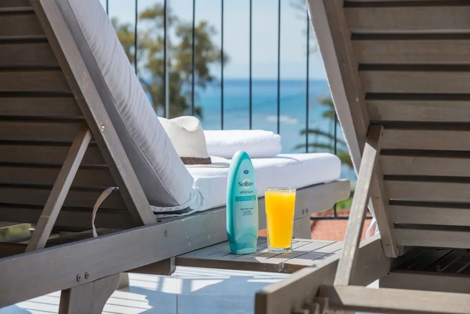 Superior Apartment-split level sea view