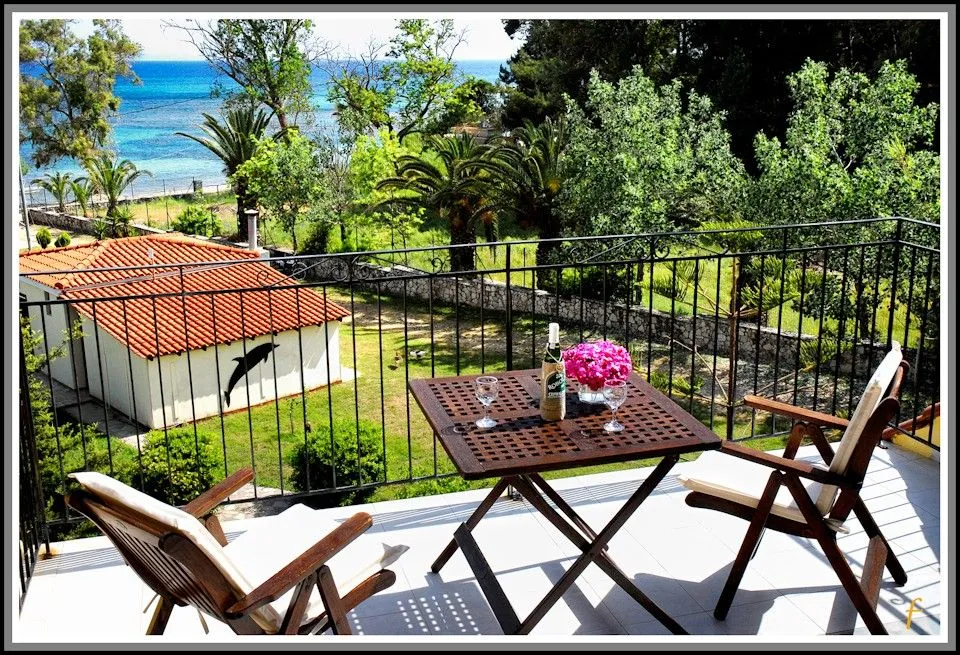 Superior Apartment-split level sea view