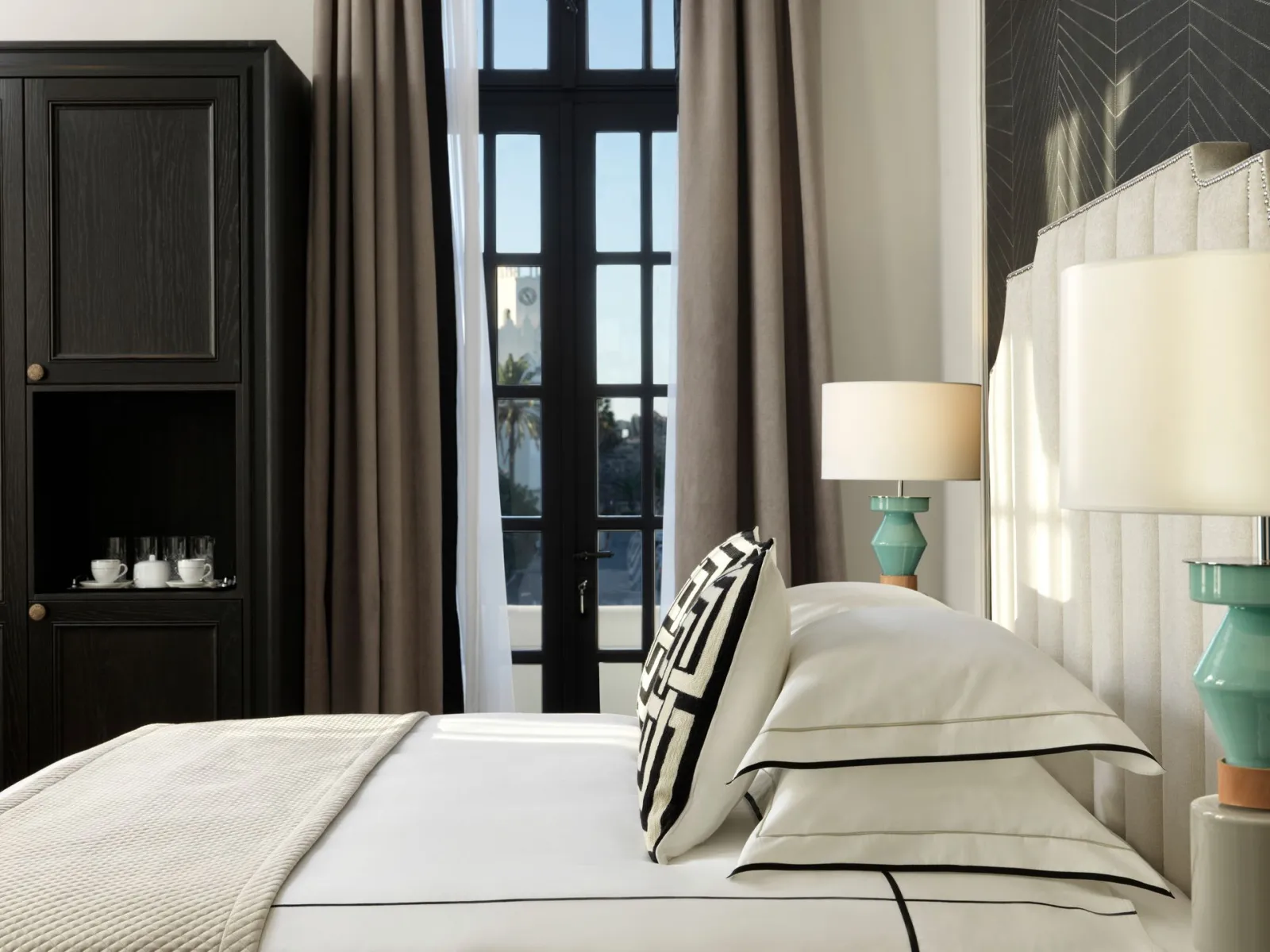 Junior Suite [Side Sea View]