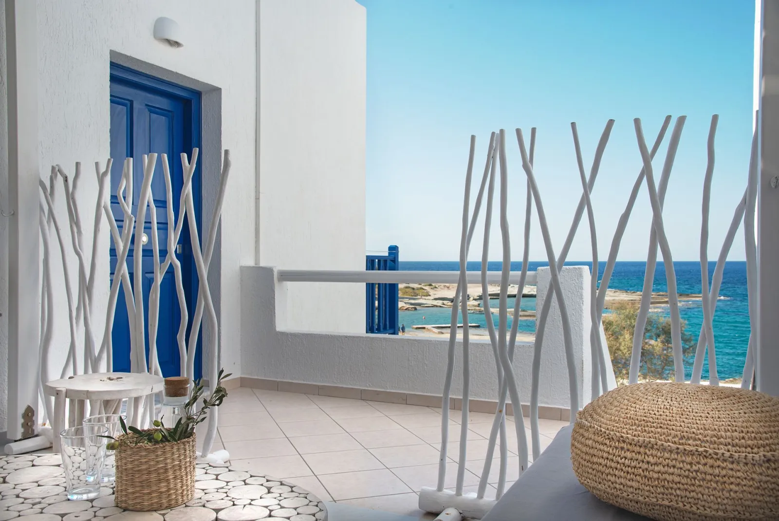 Superior One Bedroom Apartment