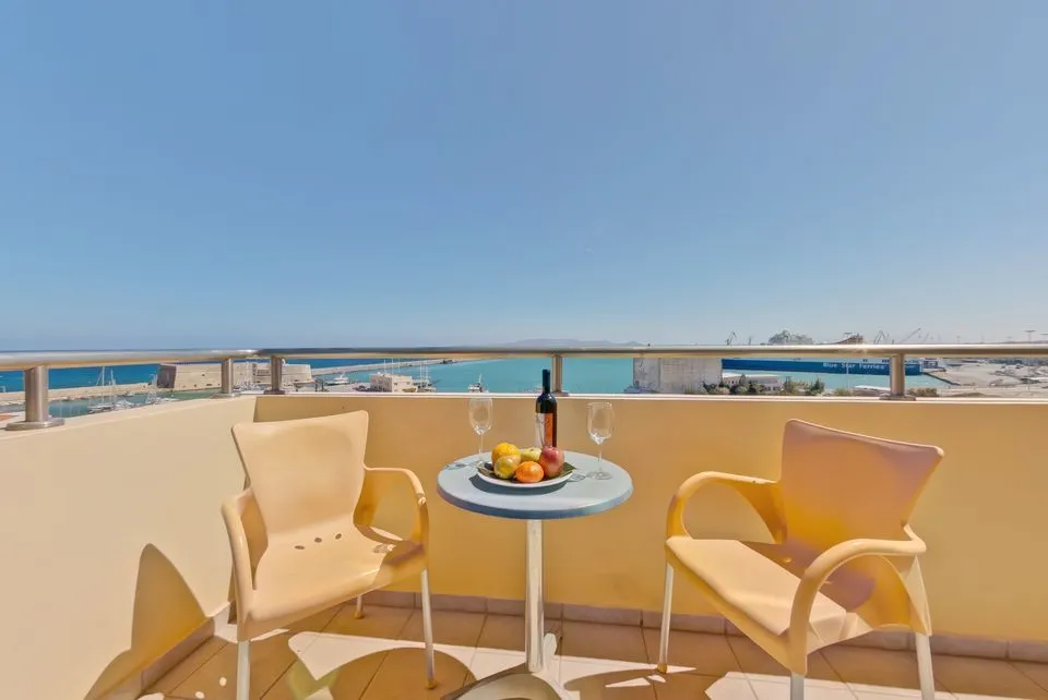 Executive Double Sea View Room (1-2) pax