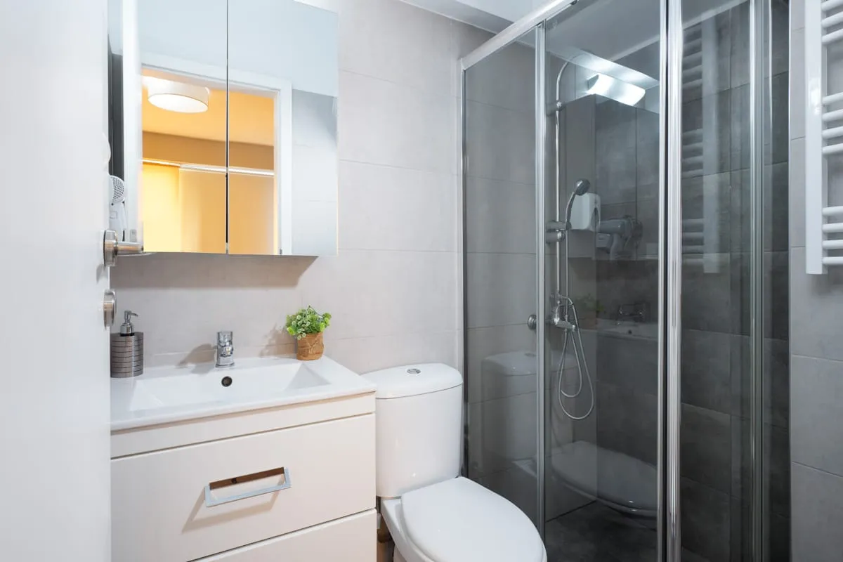 Standard Room | Shared kitchen &amp; Living area [12 m²]
