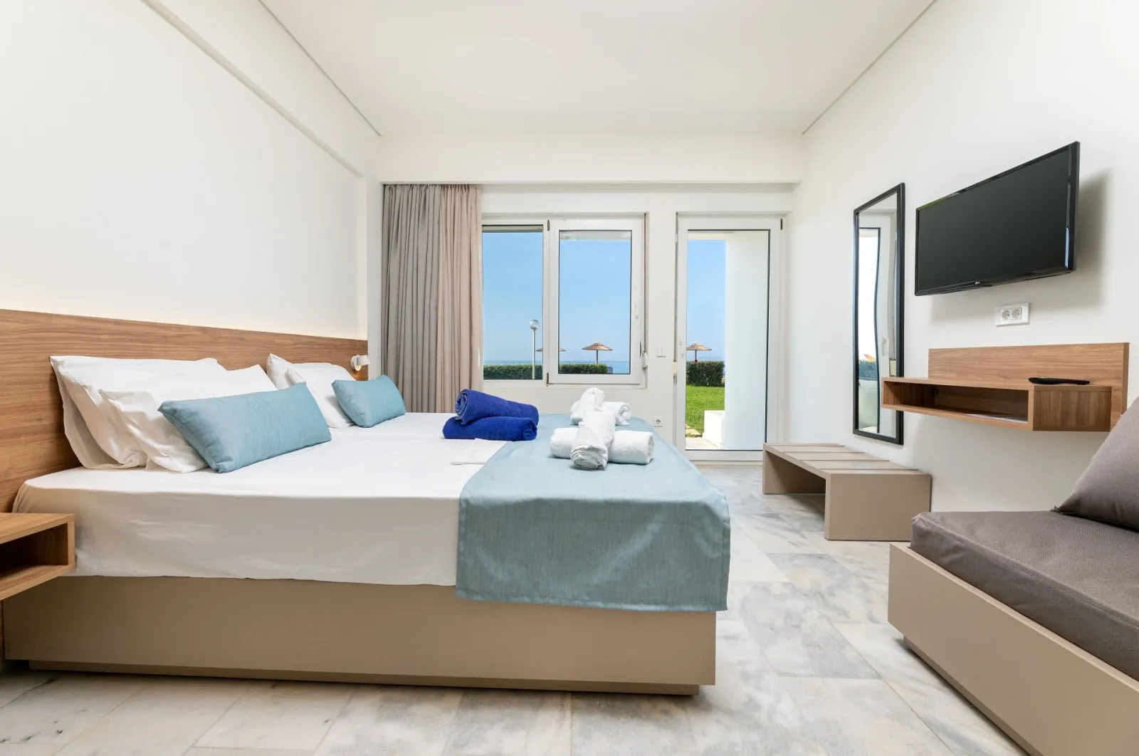 Studio Beach Front