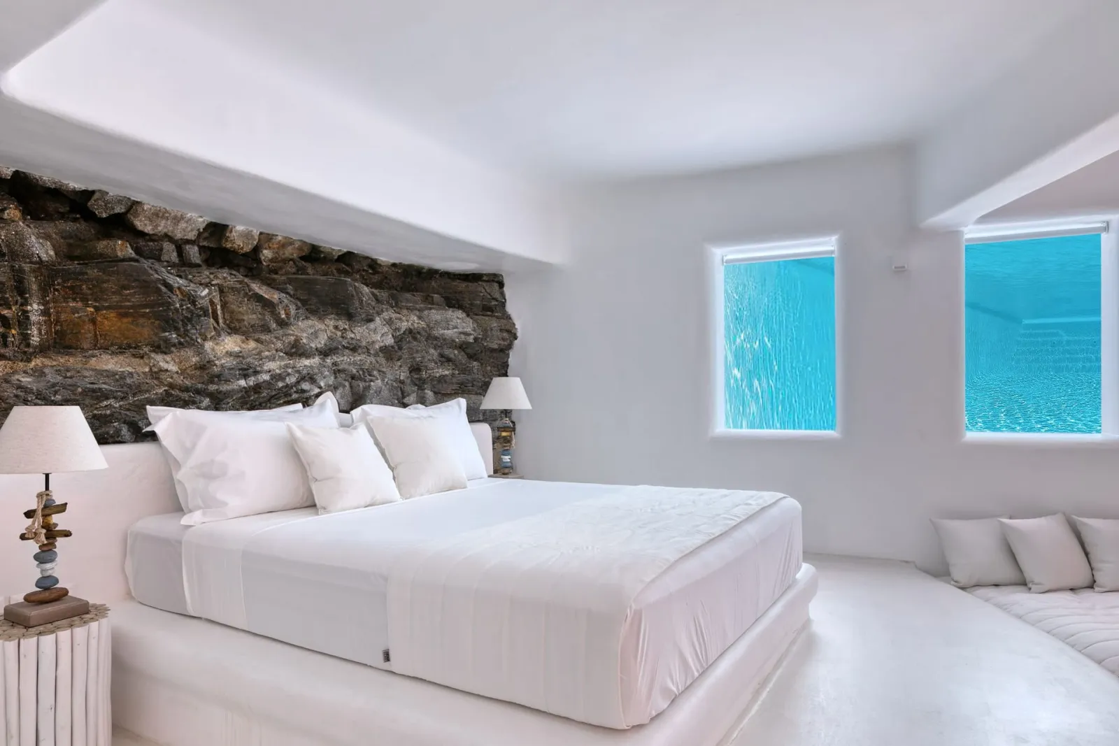 Underwater View Superior Suite