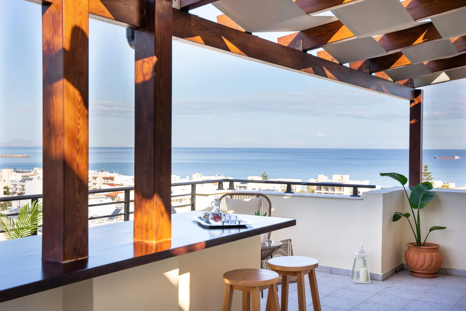 Μichalis Apartment with Outdoor Jacuzzi - Sea View | Rethymnon Town