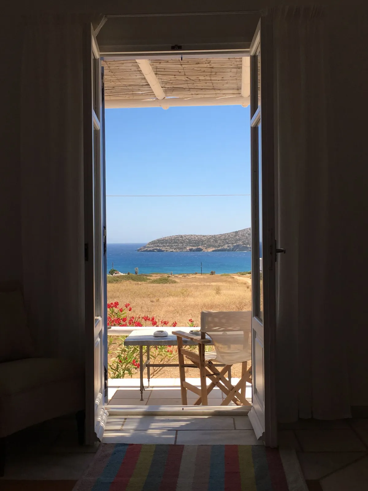 Island White - Spice apartment