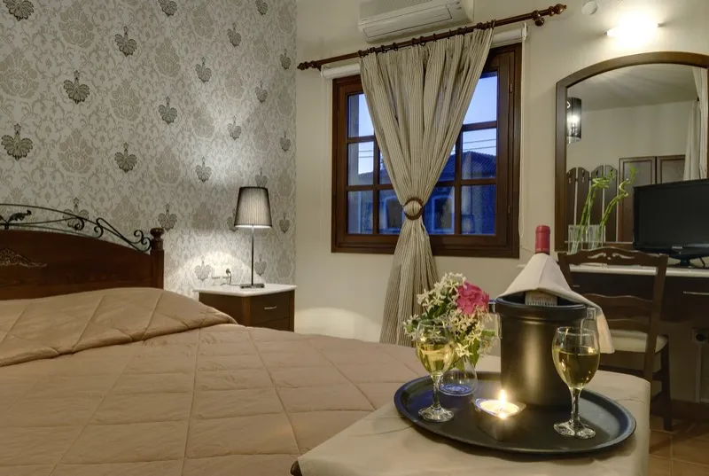 Superior suite  for 3 adults or 2 adults + 1 child with pool view/sea view #5
