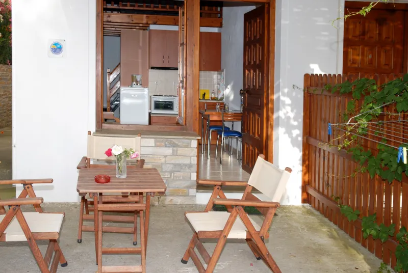 Studio with sea view ground floor # 1