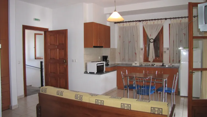 Studio with garden view first floor # 6