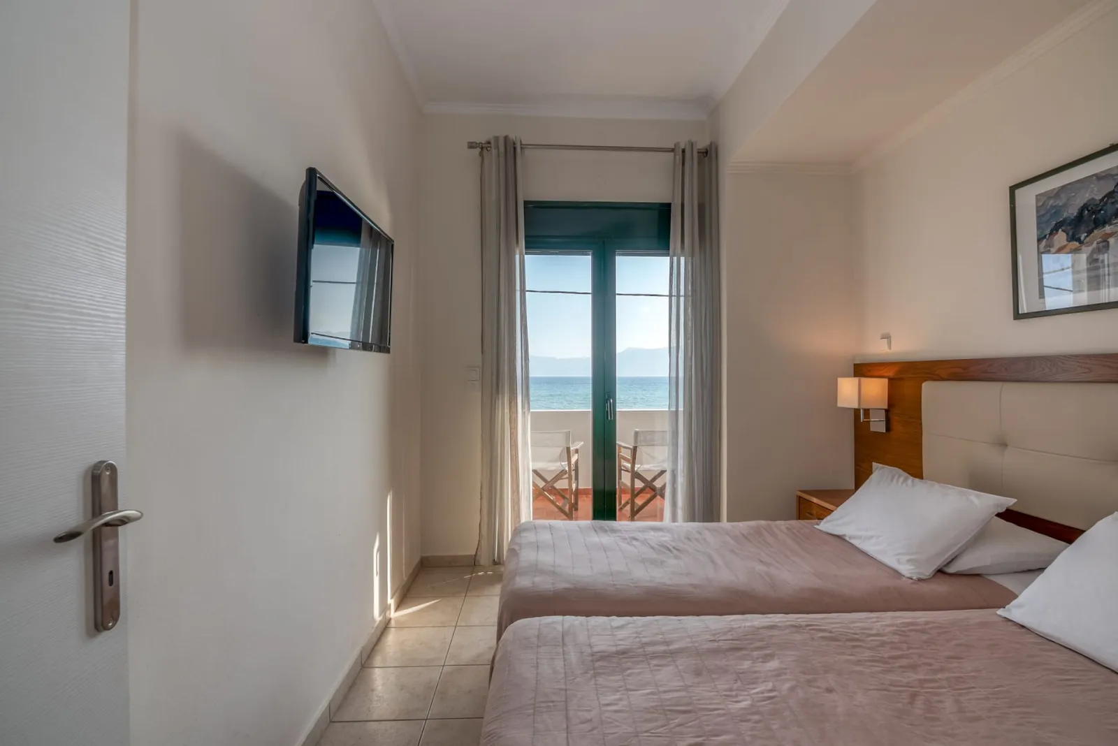 Family Two Bedroom Apartment Sea Front