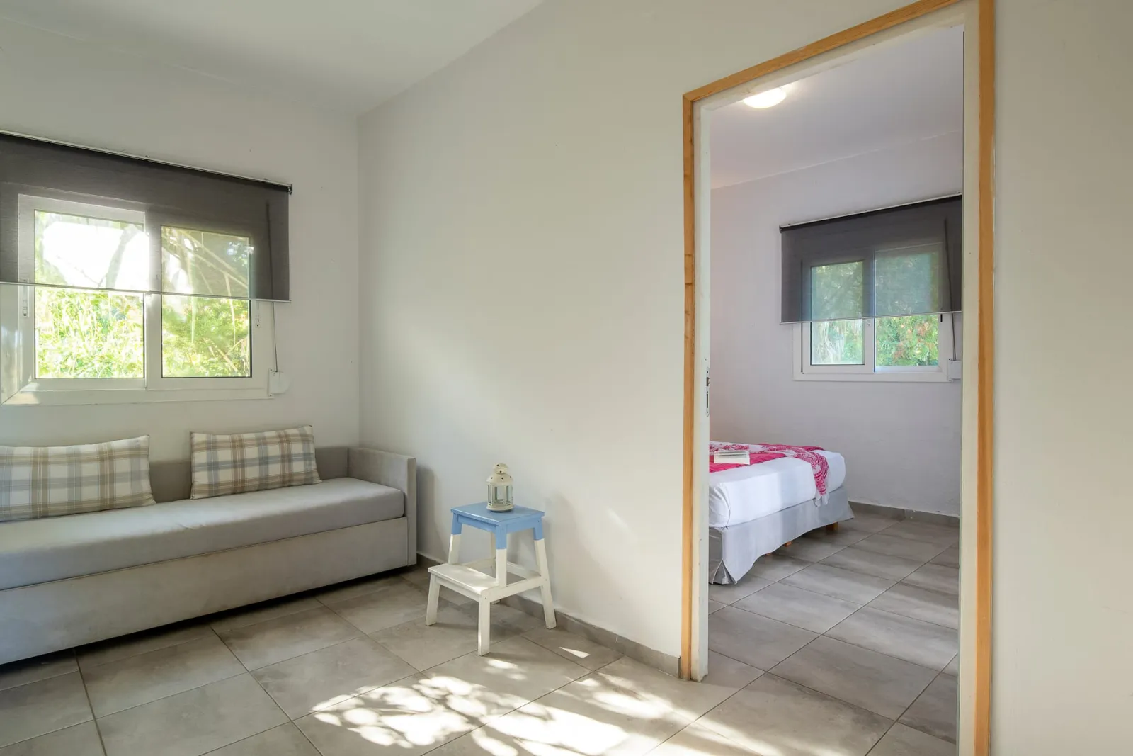 1 Bedroom Bungalow with Private Garden