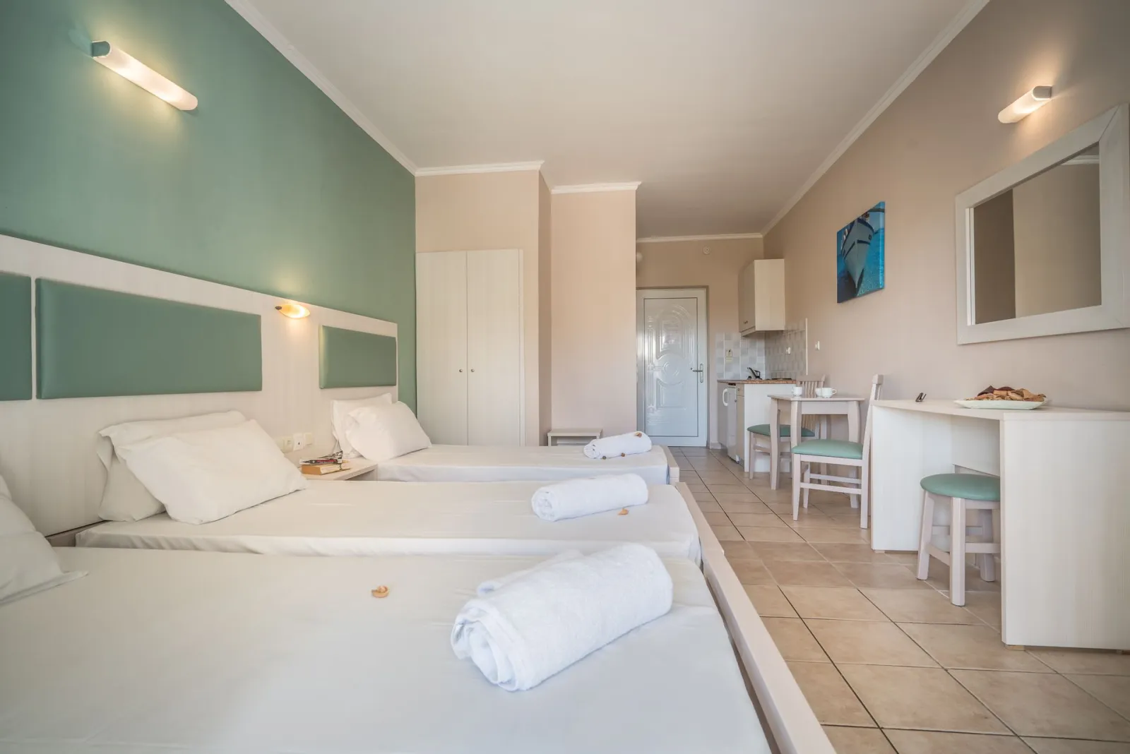 Classic Apartment (Up To 4 Pax)