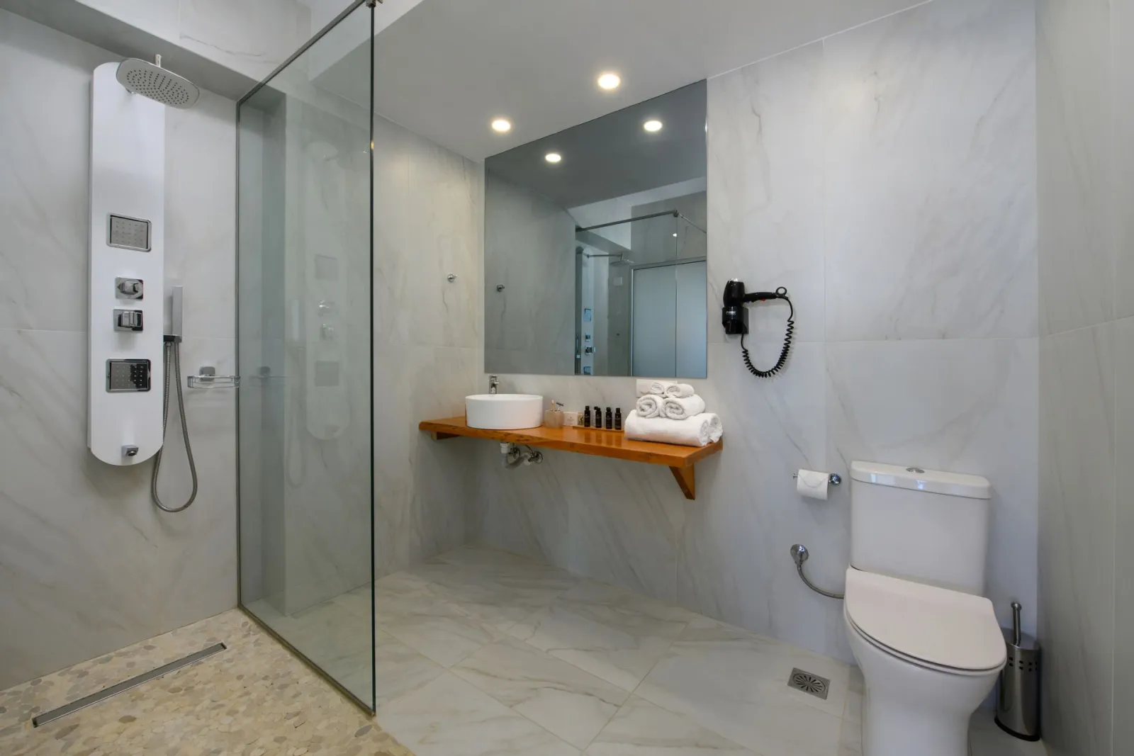 Essential Suite with Sea View