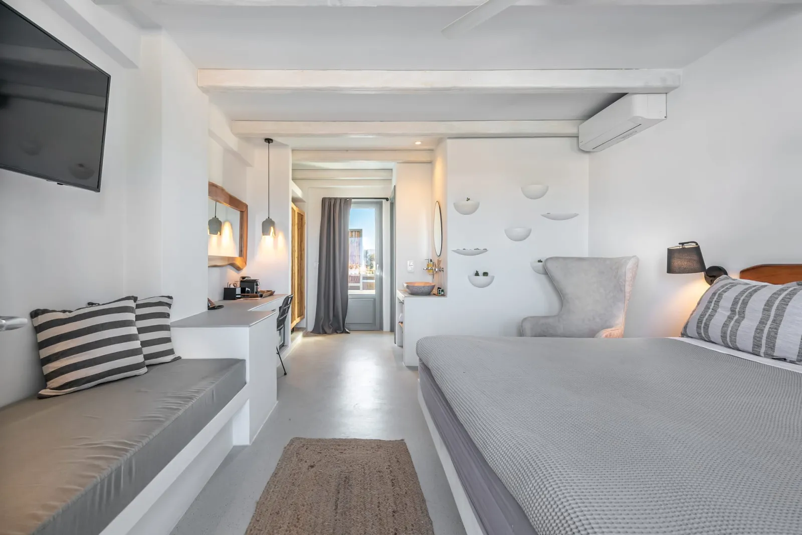 Superior Suite with Private Plunge Pool & Sea View